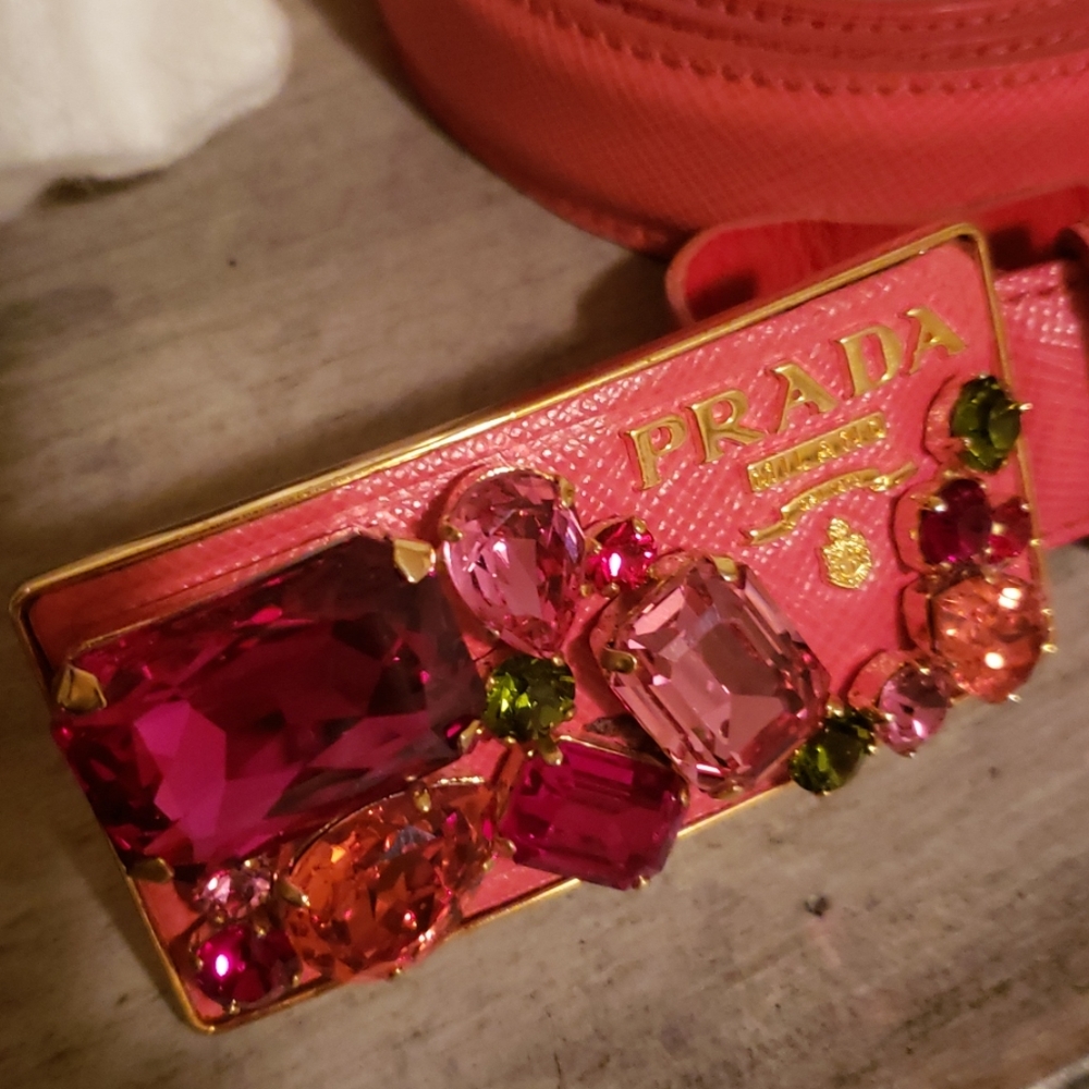 Prada coral leather belt with jeweled buckle - Picture 3 of 4